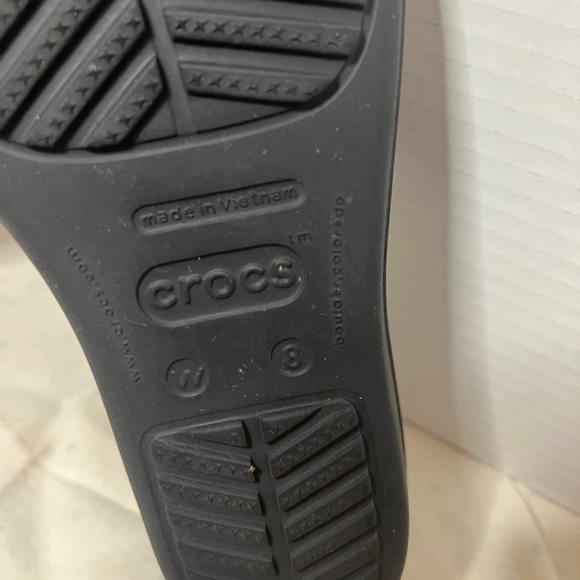 Dual Crocs Comfort Black Sandals - Picture 2 of 5